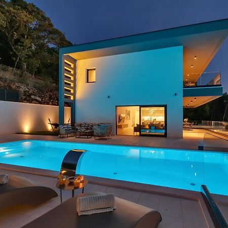 Villa Melody Bast Екстериор снимка