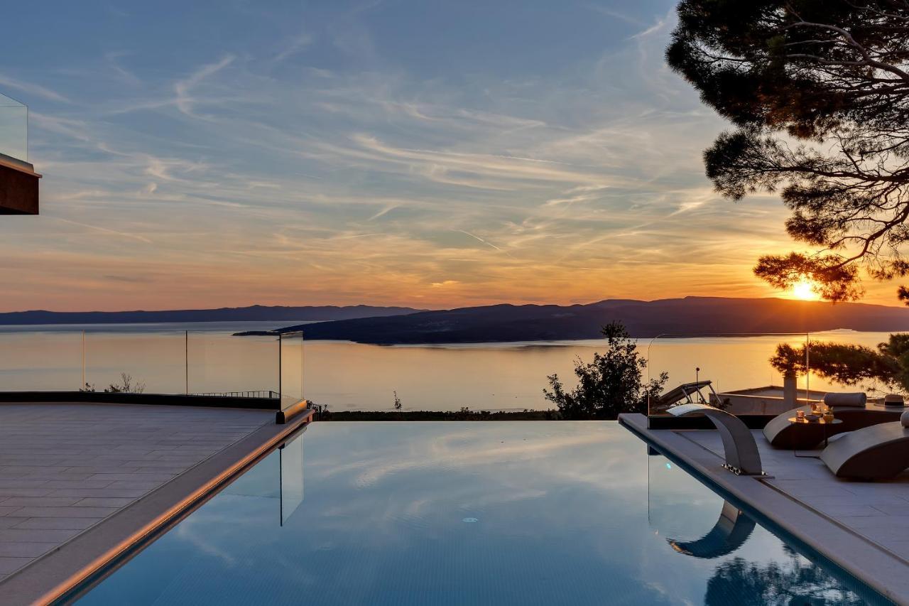 Villa Melody Bast Екстериор снимка