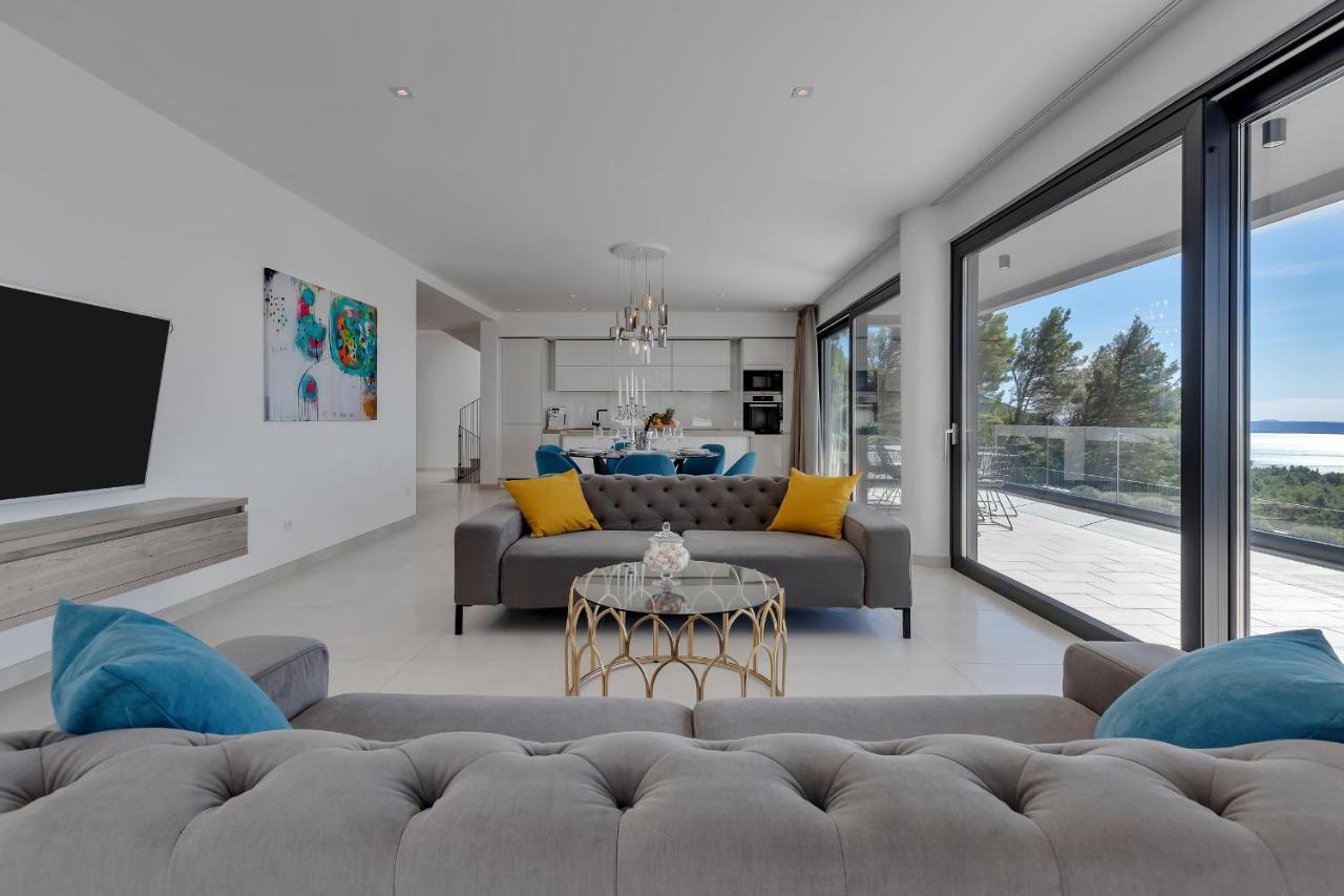 Villa Melody Bast Екстериор снимка